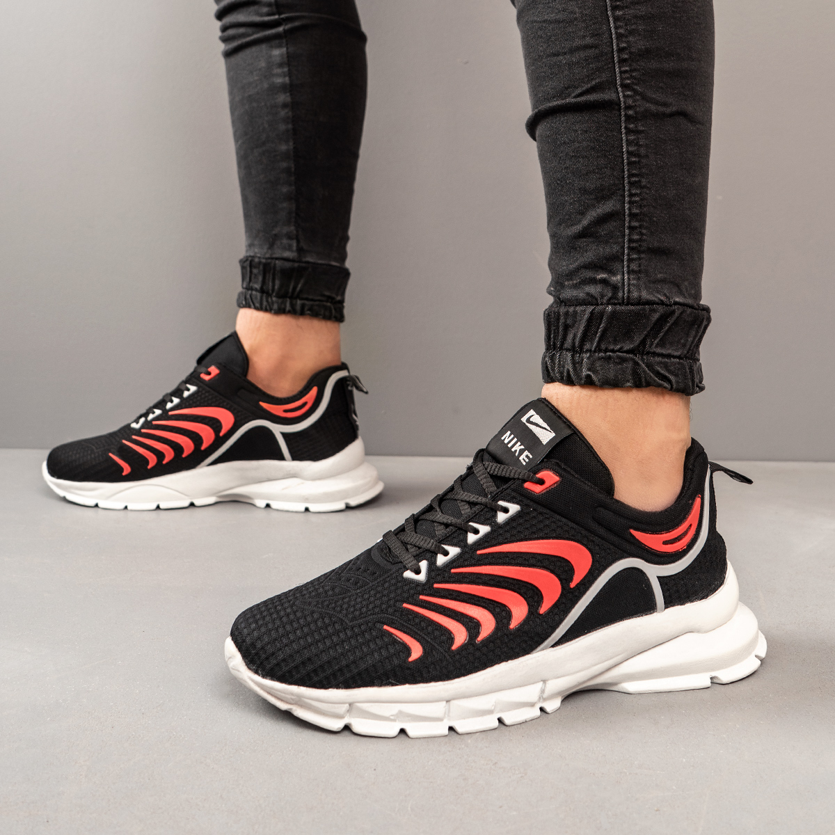 كفش مردانه مدل iham رنگ مشكي نارنجي