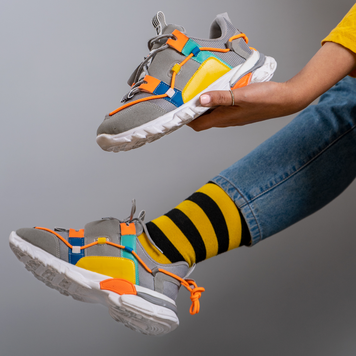 کفش ورزشی دخترانه طوسی مدل Ruby