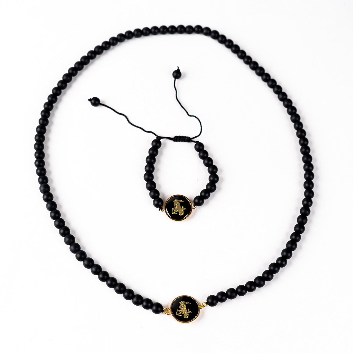 نیم ست مهره ای مشکی مدل Day