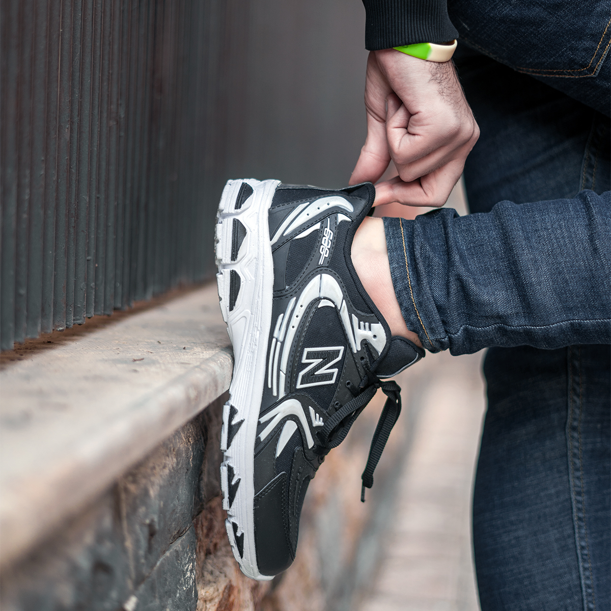 کفش ورزشی نیو بالانس سفید مشکی مدل TNT