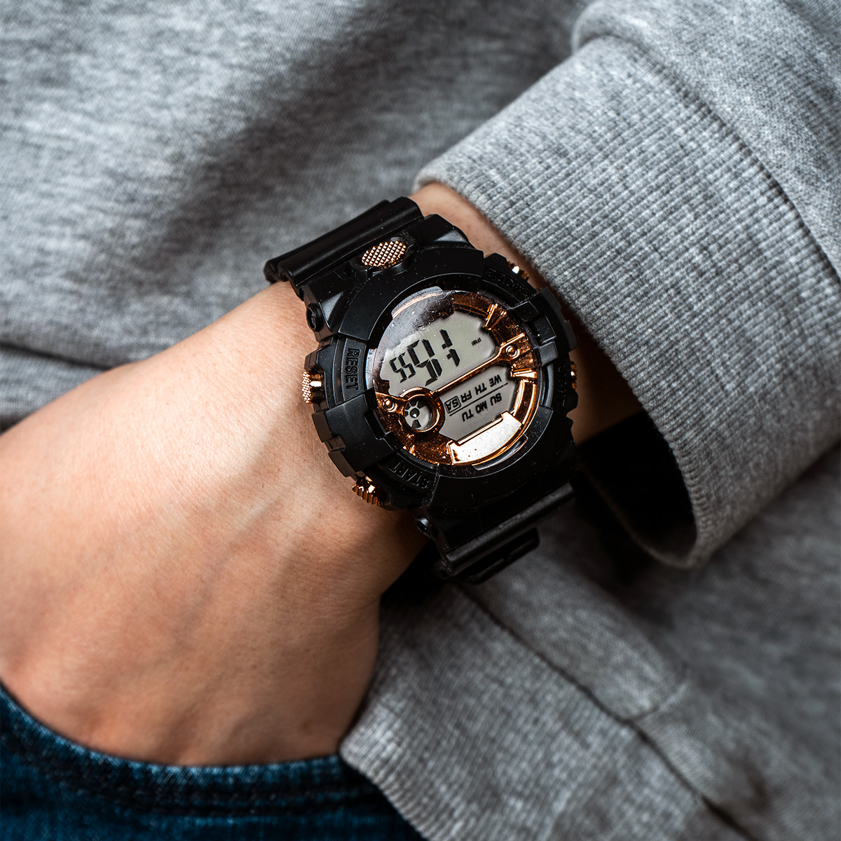 ساعت دیجیتالی مشکی مدل W52