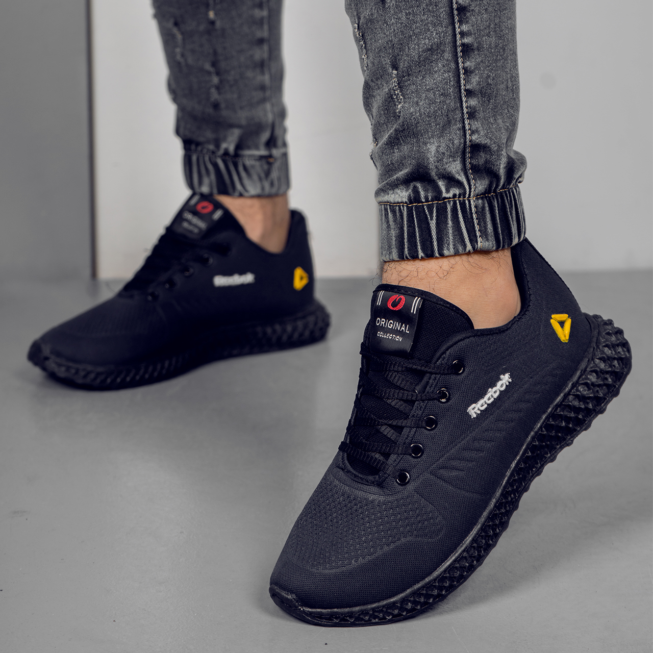 کفش ورزشی (T) ریبوک سرمه ای مردانه مدلDanosh