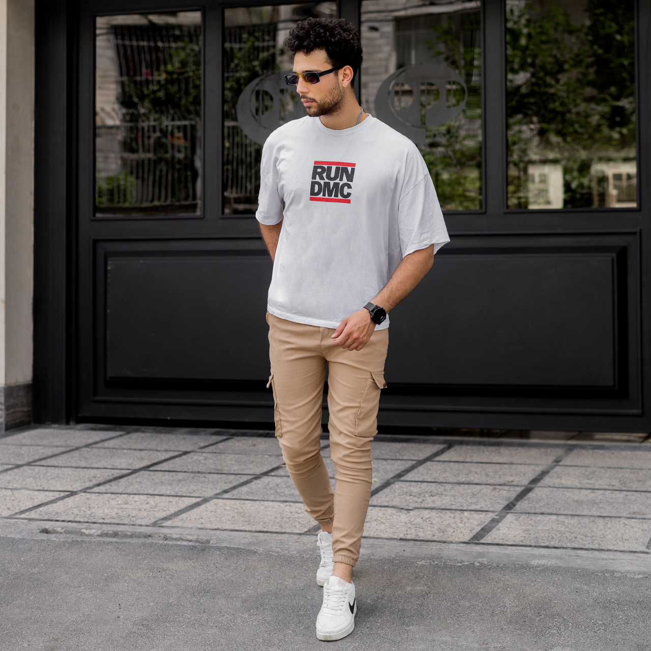 شلوار اسلش مردانه جیب دکمه ای کرم مدل baten