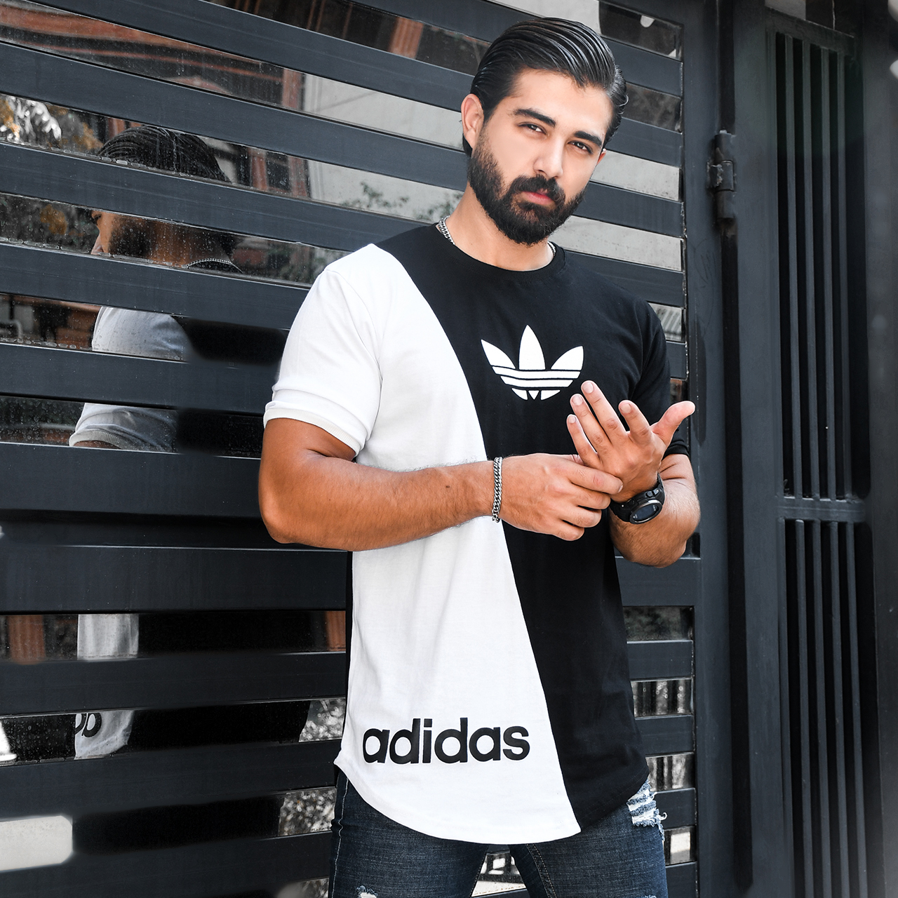 تیشرت Adidas مشکی سفید مردانه مدلBehnam