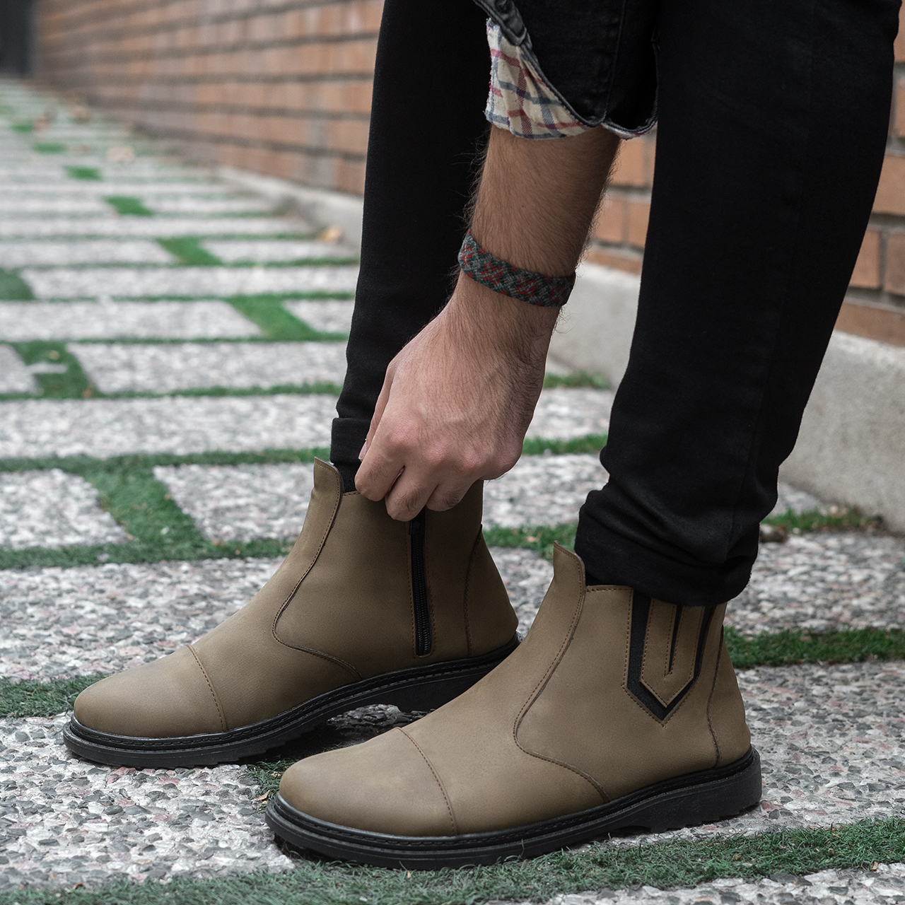 نیم بوت مردانه خاکی مدل Argan