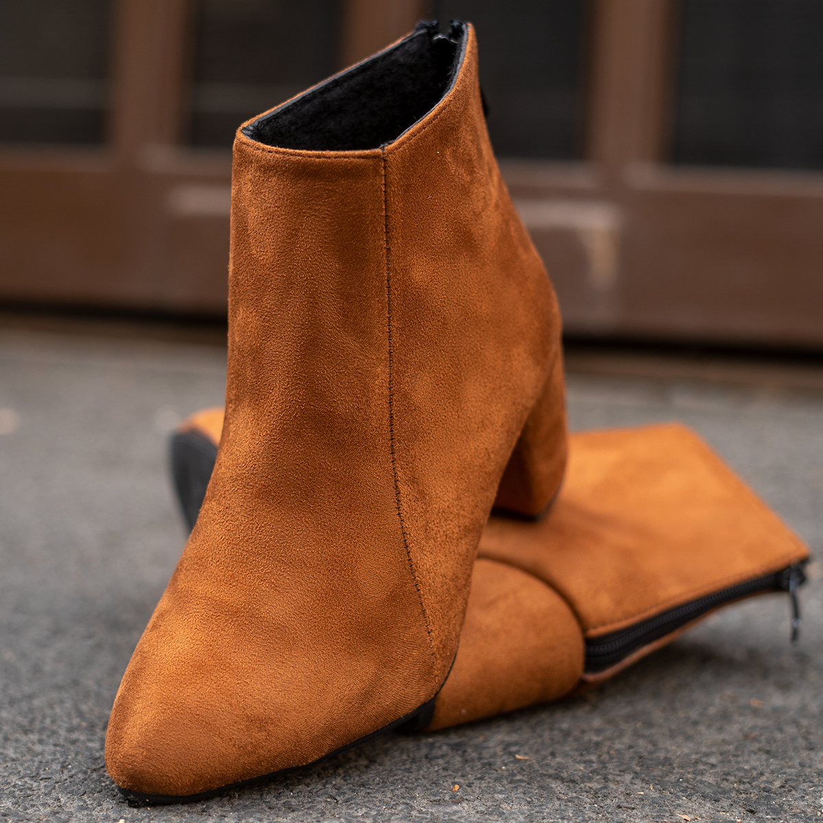 نیم بوت دخترانه پاشنه دار قهوه ای مدل Anosha