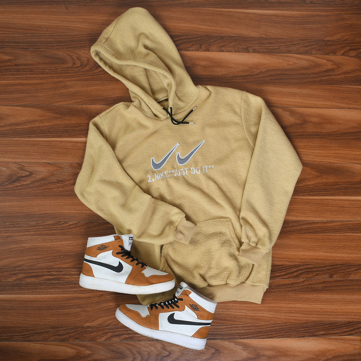 هودی مردانه کرم 2Nike مدل kavalo