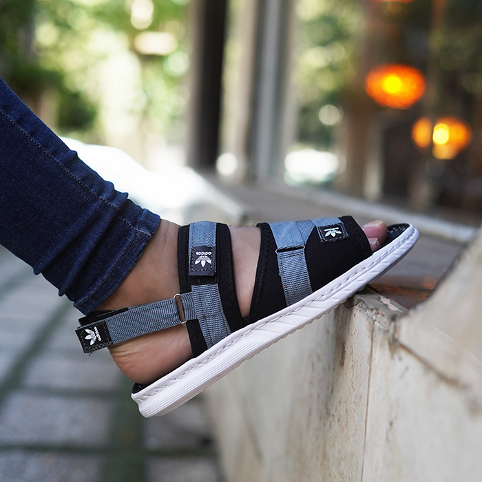 صندل مردانه طوسی تیره مشکی مدل Havin