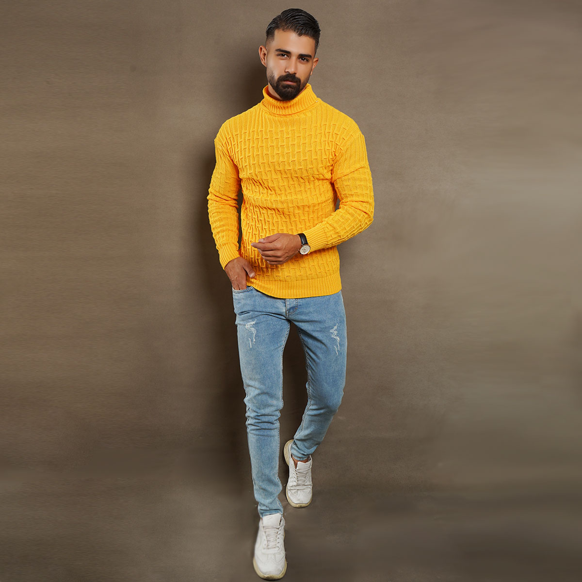پلیوربافت مردانه زرد یقه اسکی مدل Arad