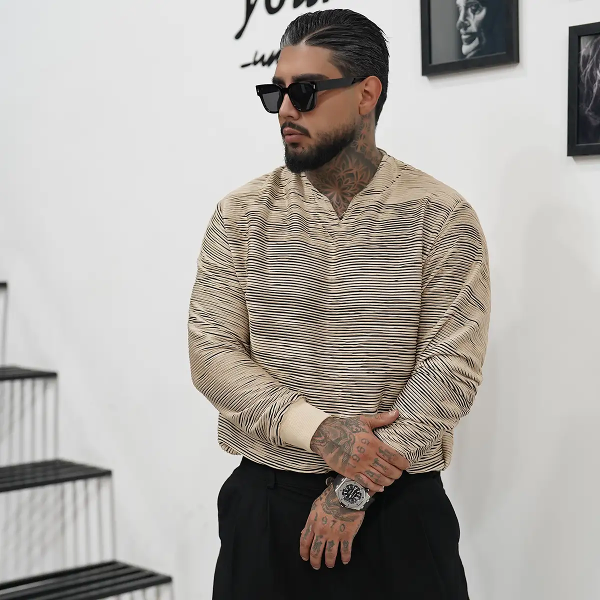 تیشرت آستین بلند یقه کوبایی کرم مدل Nivad