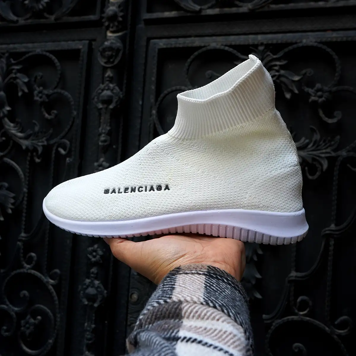 کفش Balenciaga مردانه سفید مدل B66