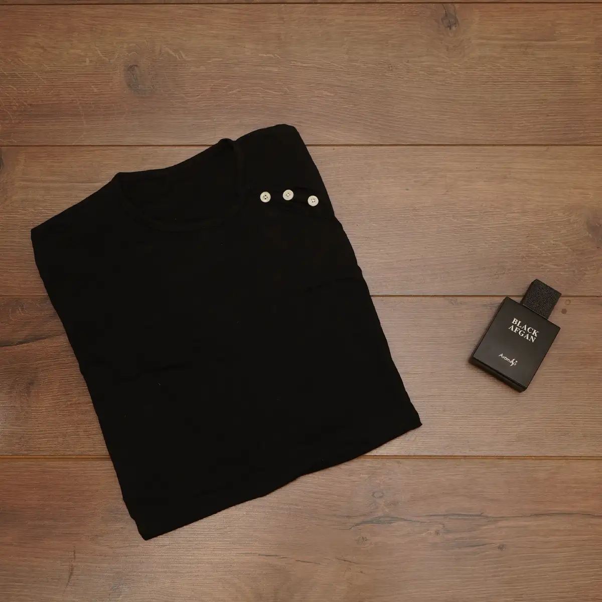 تیشرت مردانه مدل NESO مشکی(طرح سه دکمه)