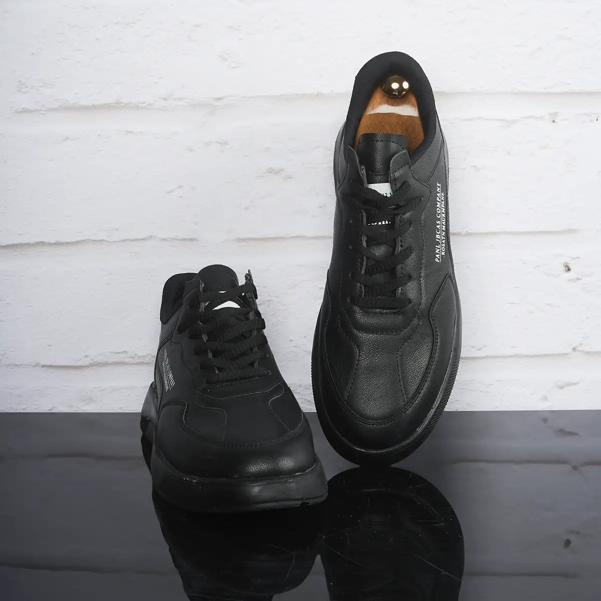 کفش تخت تمام مشکی مردانه مدل Anatomic