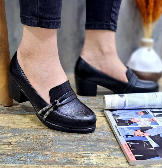 کفش پاشنه دار زنانه نگین دار مدل Romina