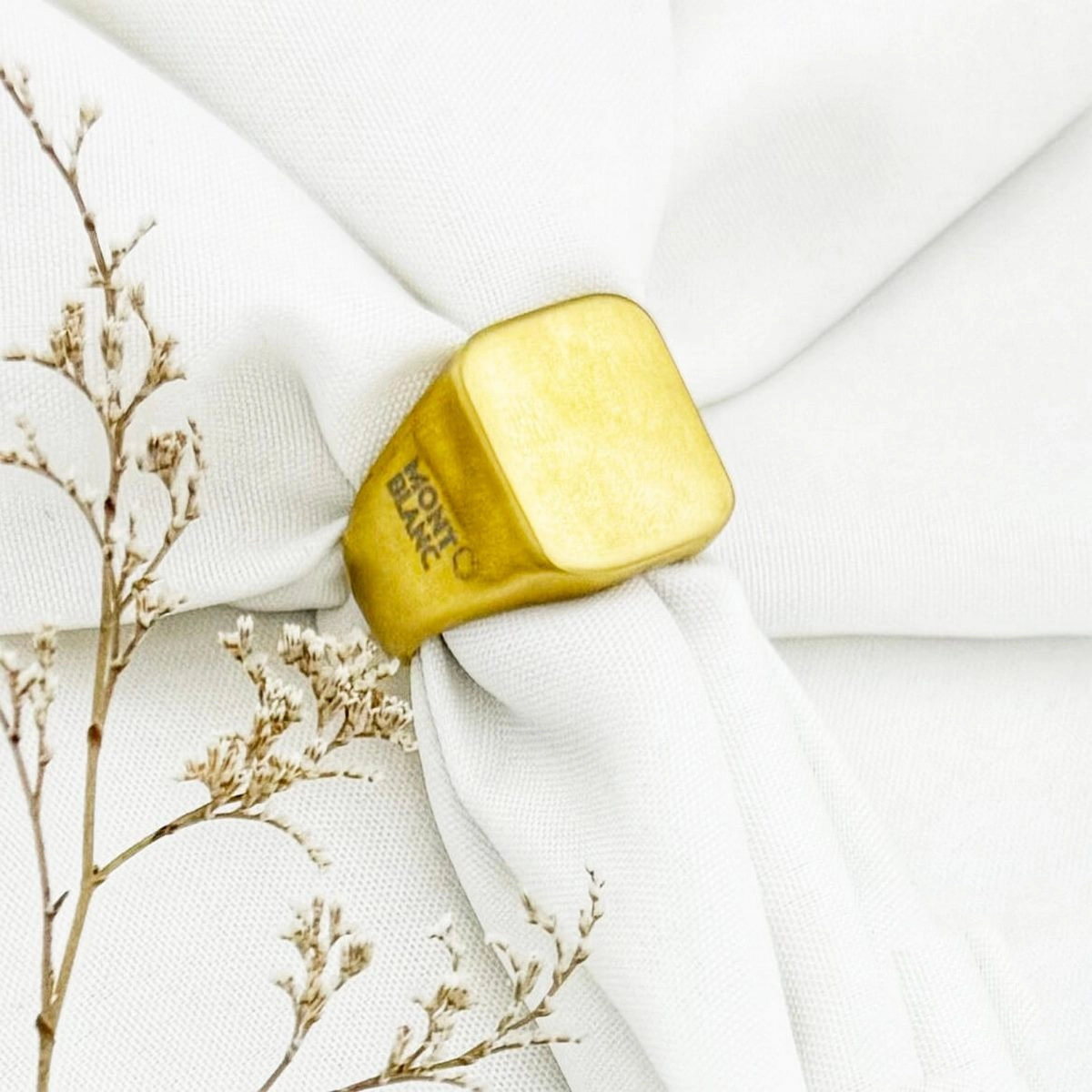 انگشتر مردانه طلایی مدل Mont Blanc