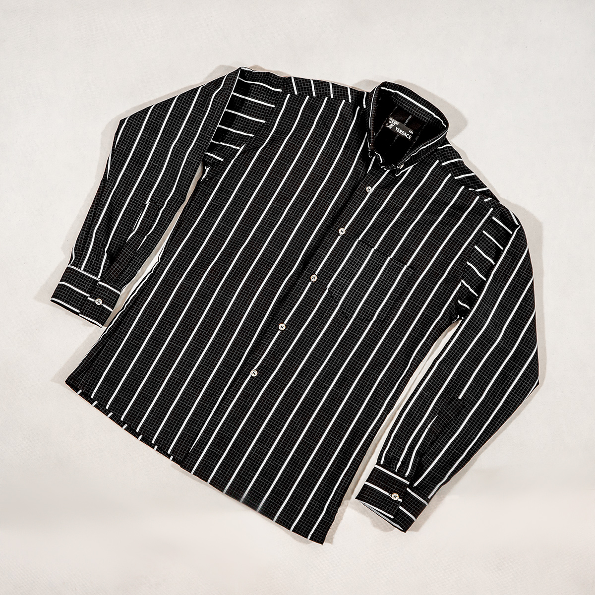 پیراهن مردانه راه راه سفیدمدل Melvis